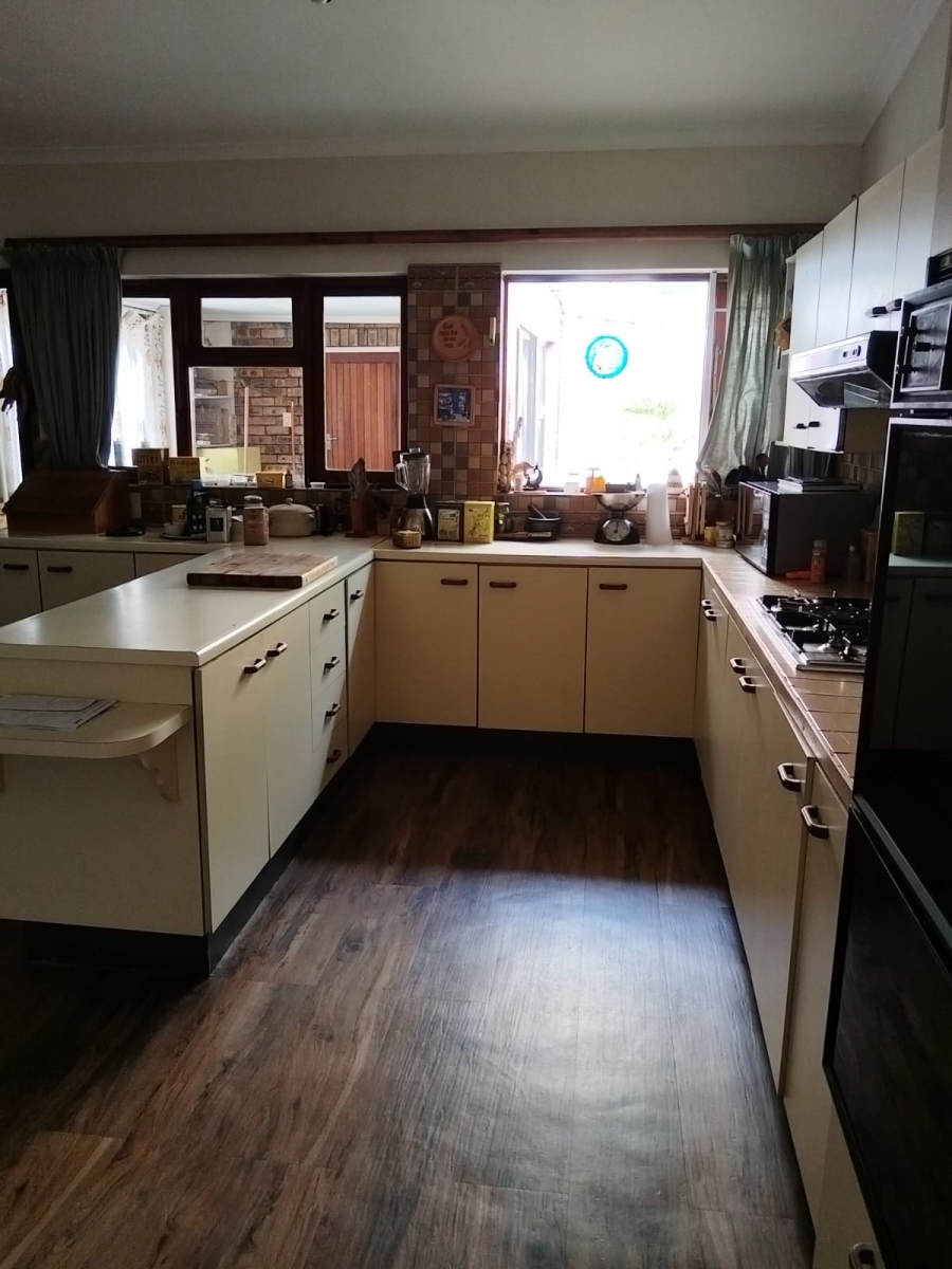 3 Bedroom Property for Sale in Manor Heights Eastern Cape